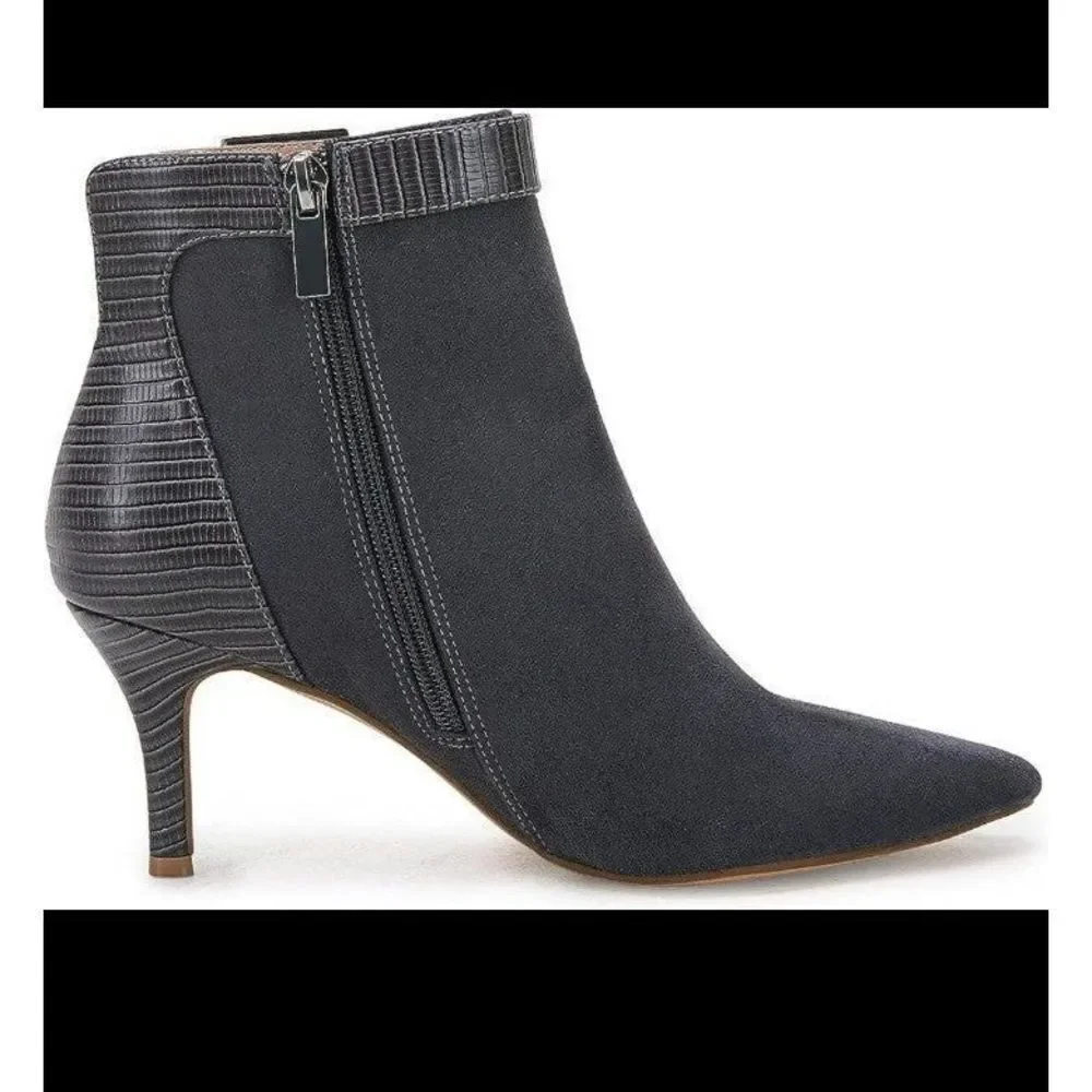 Ladies Comfortable Chic Pointy Toe Booties sz 9